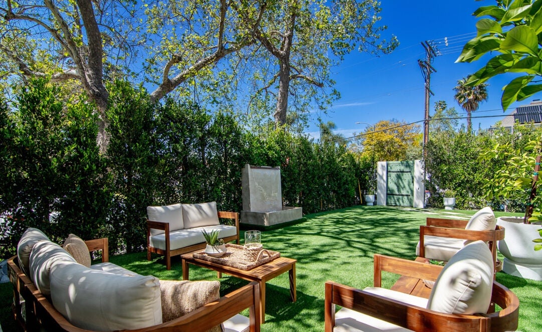 Zenith Estate, S La Jolla Ave, 90048