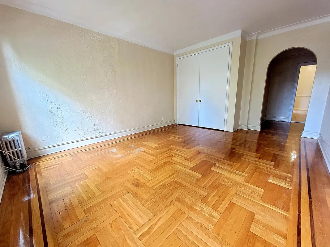 2345 Ocean Avenue #1P