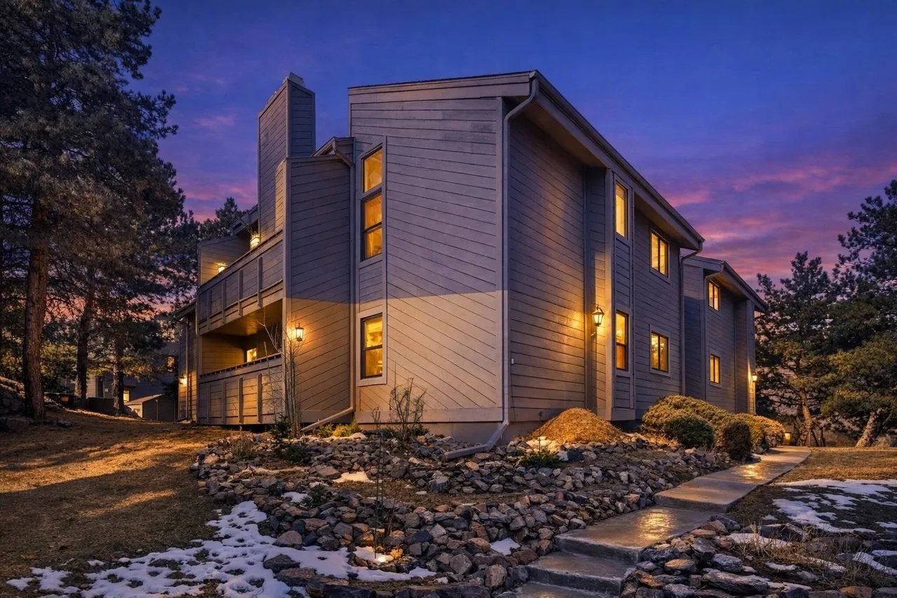 23558 Pondview Place B