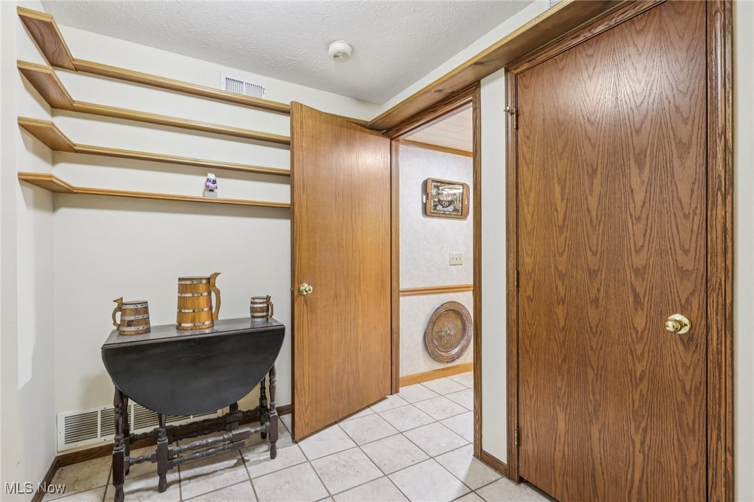 12527 Concord Hambden Rd