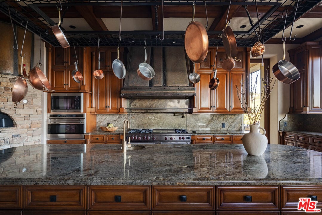 Monarch Heights, Westwanda Dr, 90210