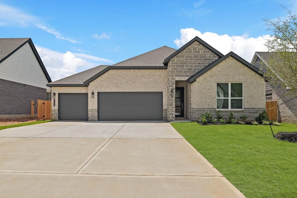 4416 Wapama Falls Loop