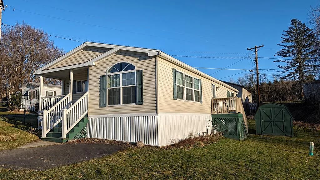 31 Skyline Dr