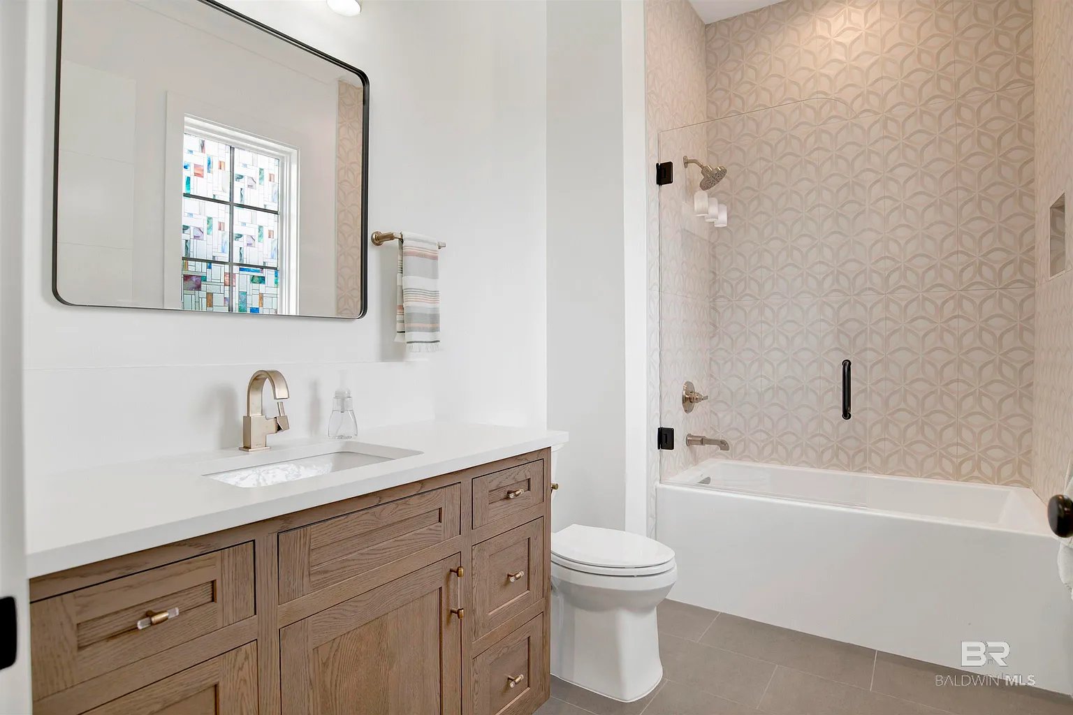 873 Inlet Cir