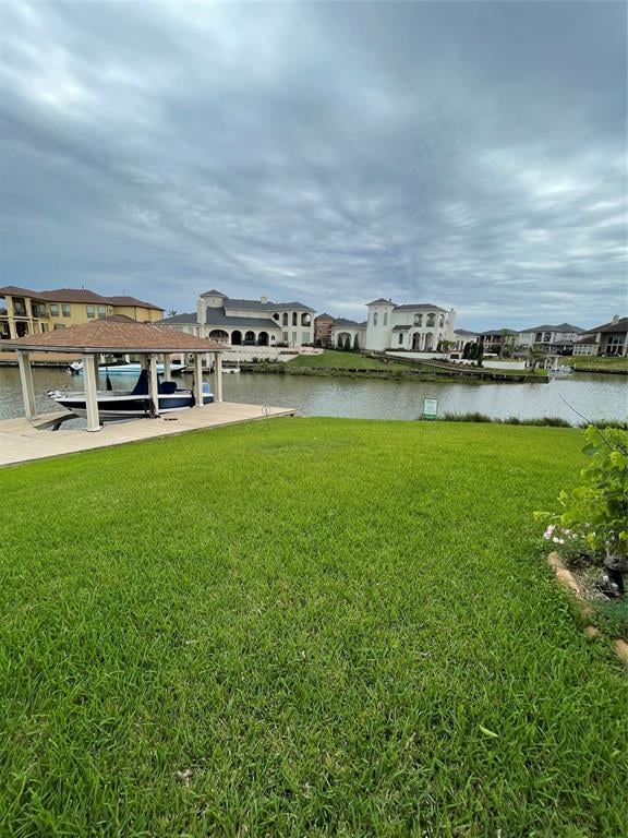 2506 Breaux Trce