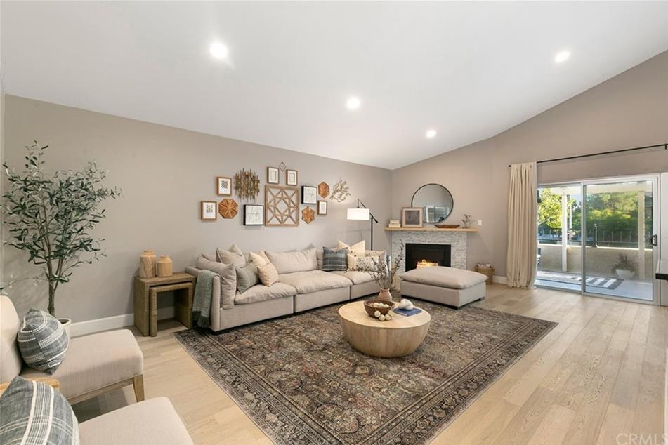 1215 Rosecrans Ave #57A