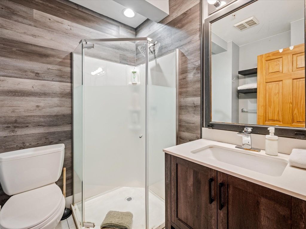 2134 Sarajevo Dr, #1