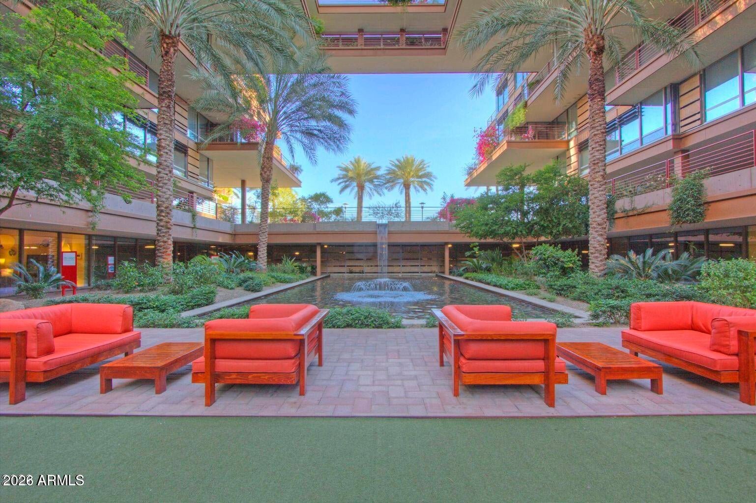 7117 E Rancho Vista Dr, #5001
