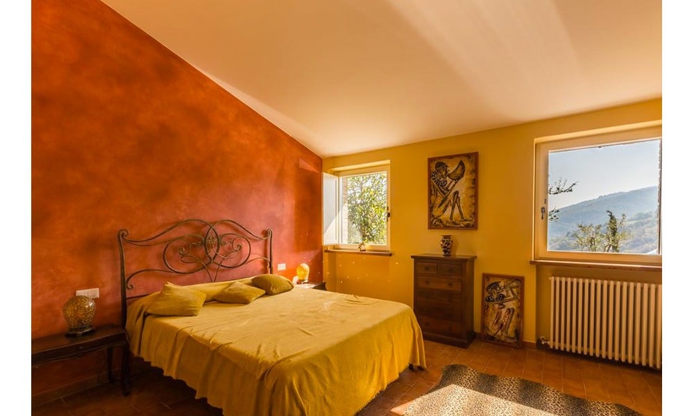 Beautiful Stone Farmhouse in Fossombrone