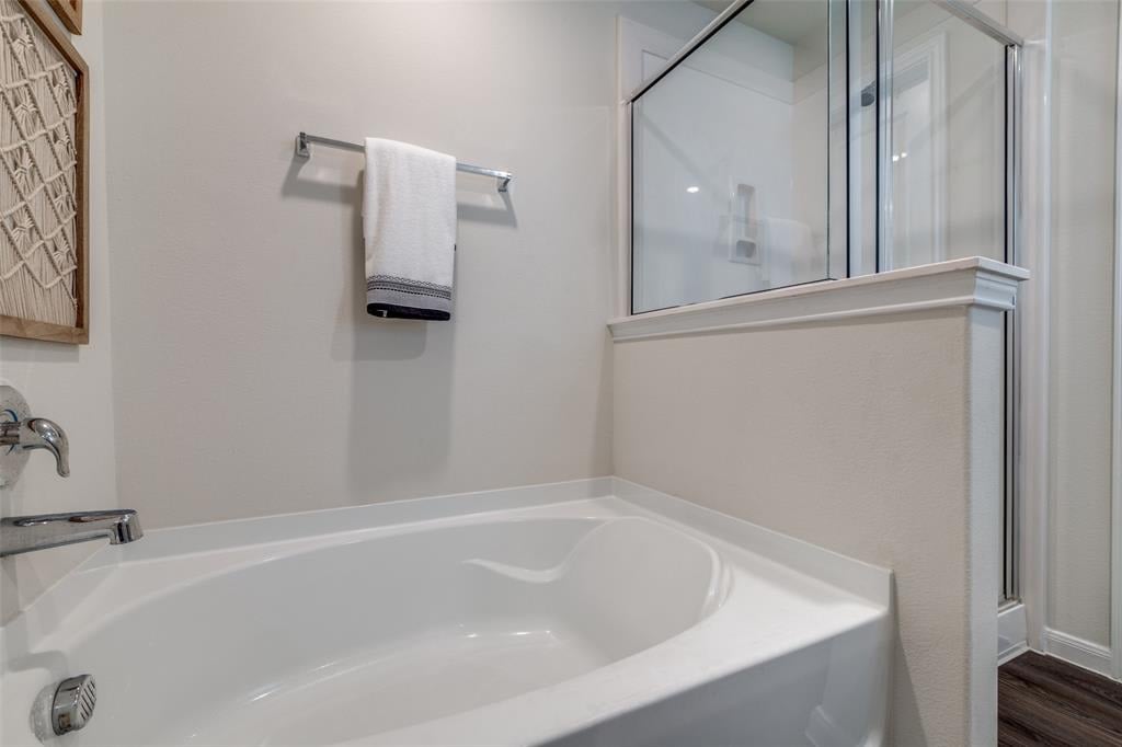 11623 Braemar Village Dr