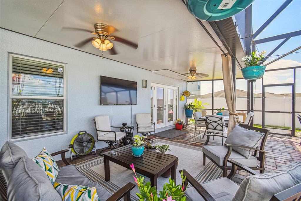 3154 Queen Alexandria Dr