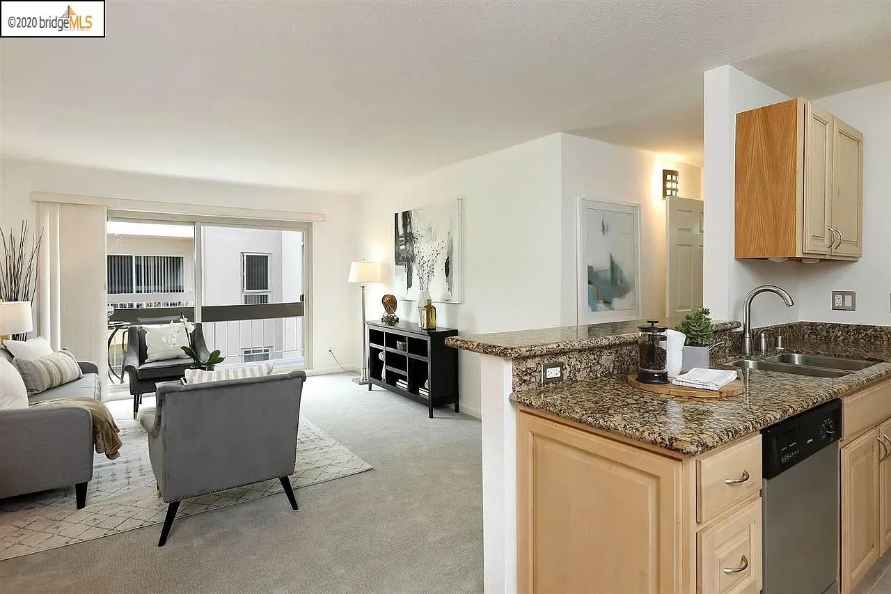 66 Fairmount Ave #417