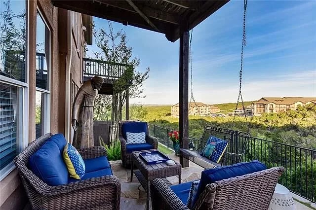 232 Sunrise Ridge Cv