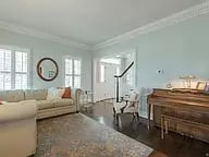 1290 Autumn Breeze Dr