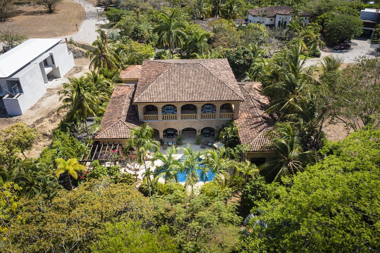 Villa Tuscana | Luxury Golf-Front Tuscan-Style Estate in Hacienda Pinilla
