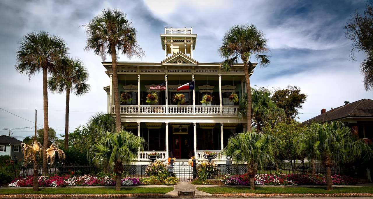 Top Benefits of Owning a Second Home in Texas