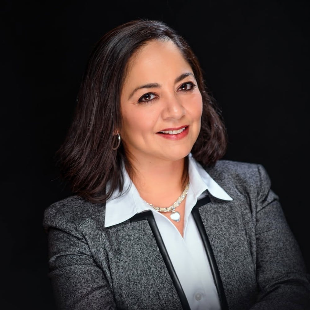 Marisa E. Hinojosa