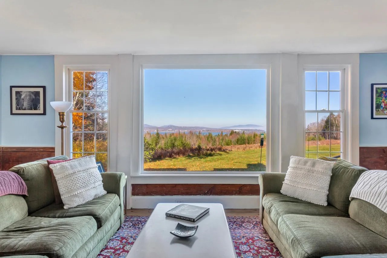 Home for Sale – 19 Birds Loop, Owls Head, ME – $539,000