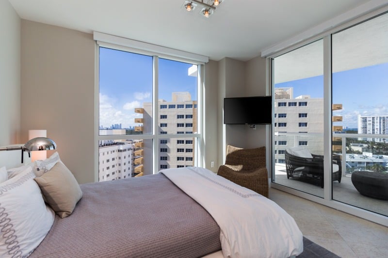 Falcon+Gonsalves List Mid-Miami Beach Mosaic $2.850M Sky Home