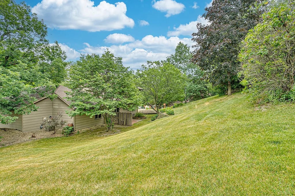 1602 Norwood Cir