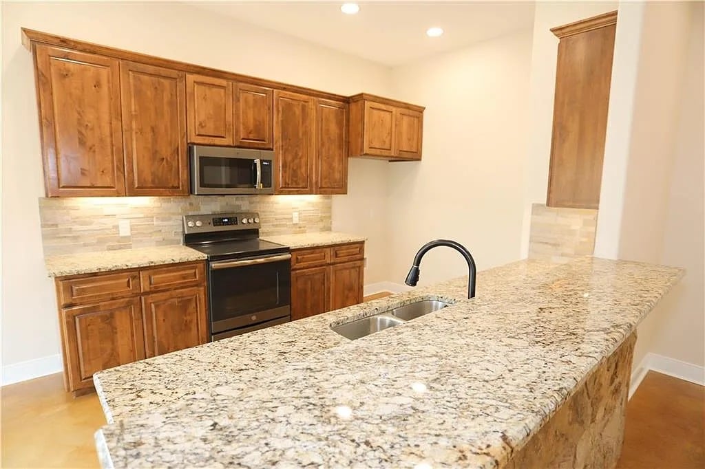 143 Manawianui Dr