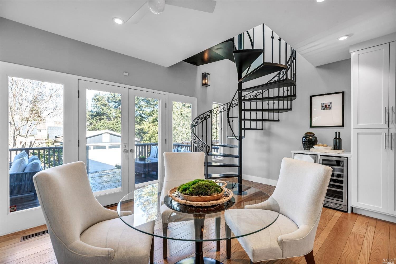 72 1st St