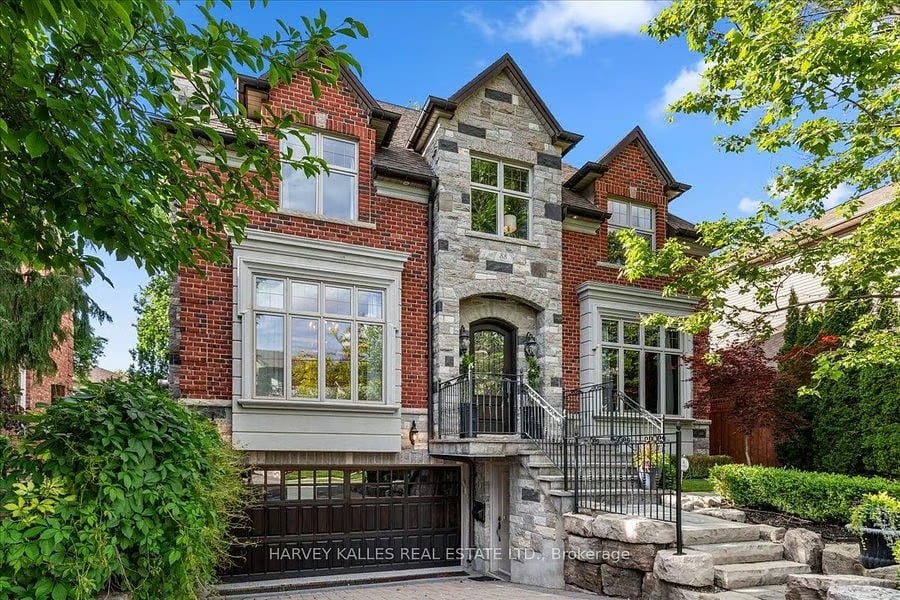 88 Dunblaine Ave