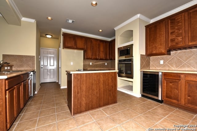 1415 Camden Cv