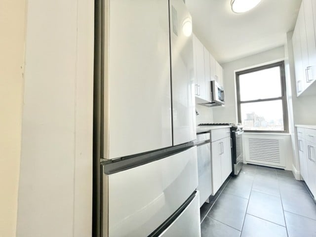 20 5th AVENUE, #12E