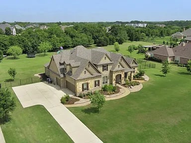 216 Robin Ridge Dr