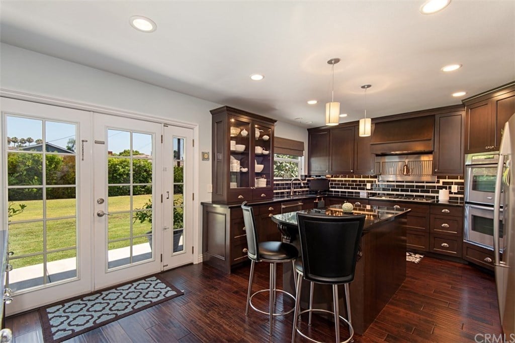 1431 Kenneth Dr