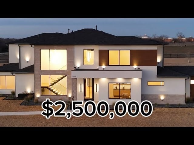  Luxury Custom Home Tour Near Dallas, Texas!