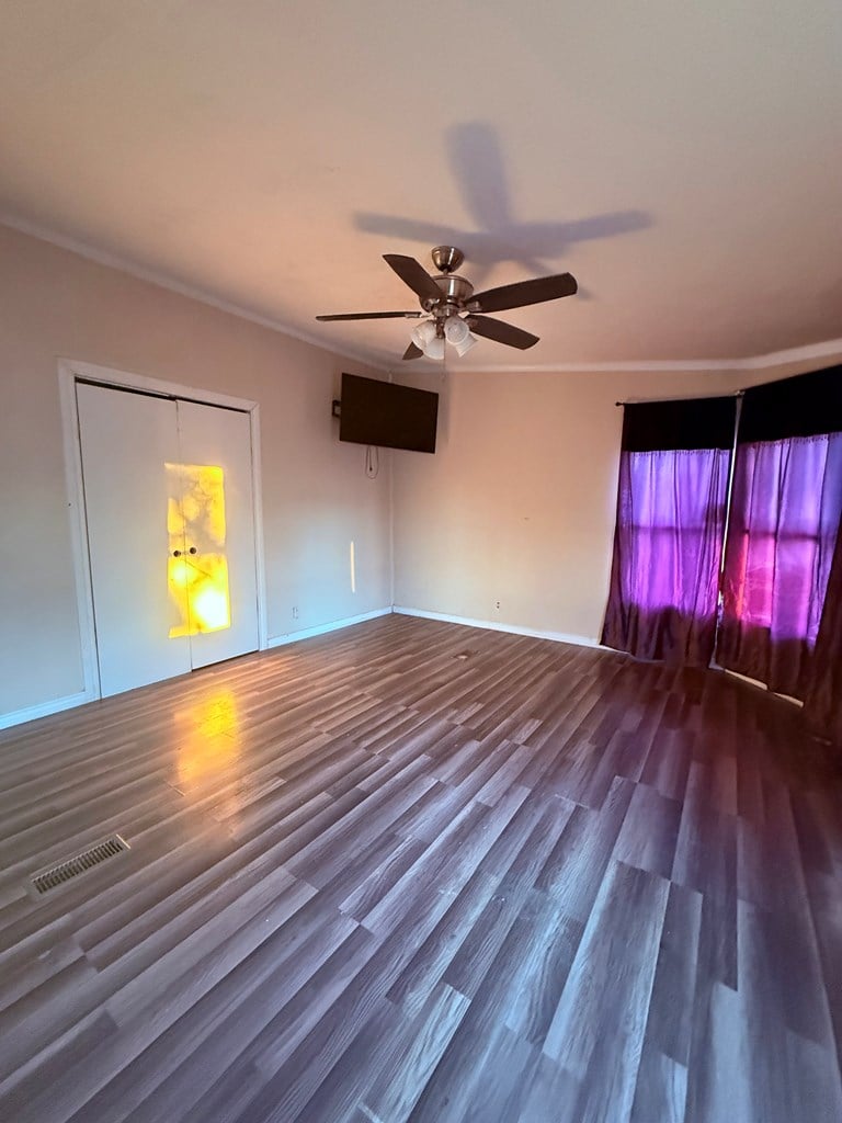 183 Canal Dr