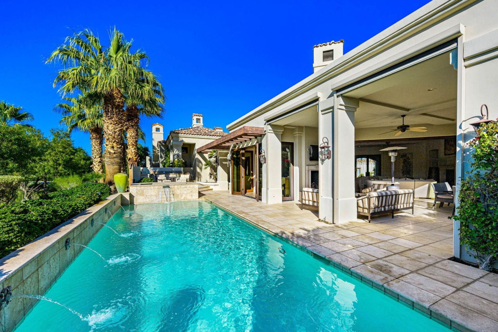 52705 Claret Cove
