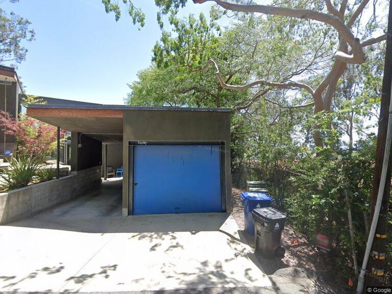 4278 Sea View Ln
