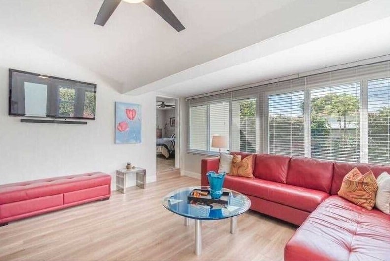 Matt Scroggins Sells Miami Shores Bungalow with Jane Russell!