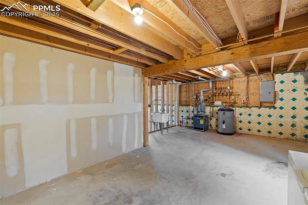 143 Lost Lake Pl