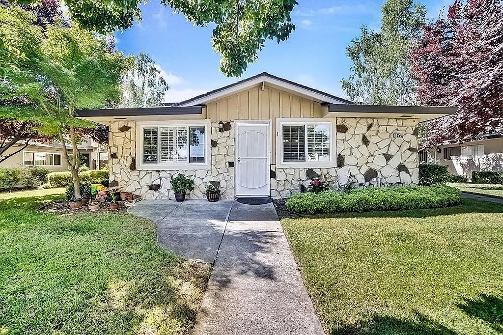 1354 Branham Ln Unit 1