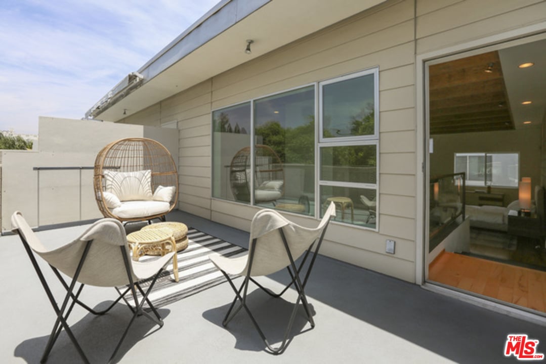 717 N Highland Ave, Unit 23