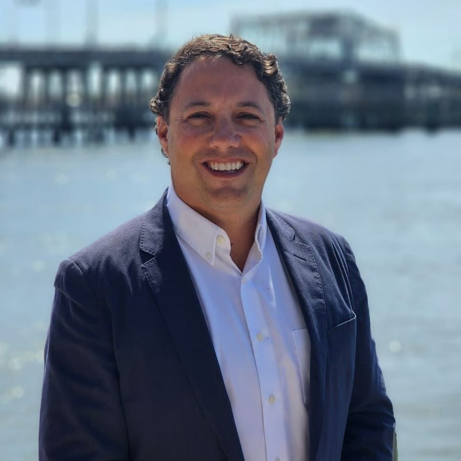 Lloyd Williams Beaufort, SC Real Estate Agent Headshot