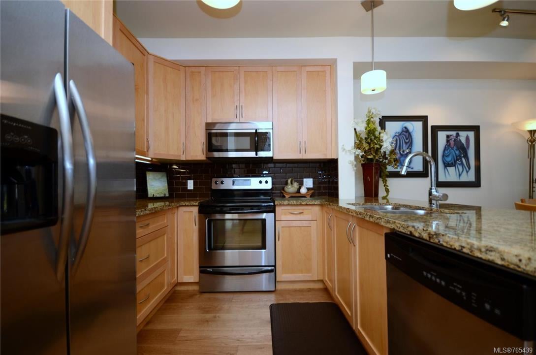 111-611 GOLDSTREAM Ave