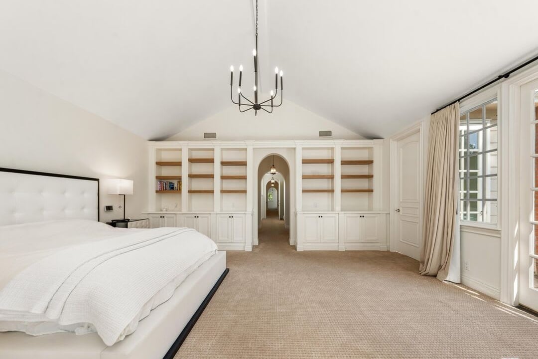 Opulent Ridge