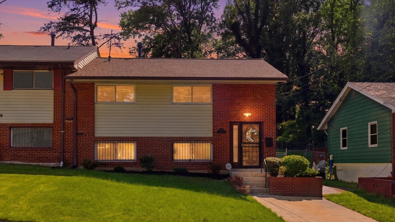 824 Booker Dr, Capitol Heights, MD