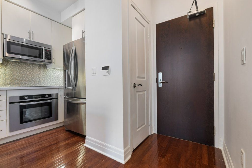 Uptown Residences 1-Bedroom Suite