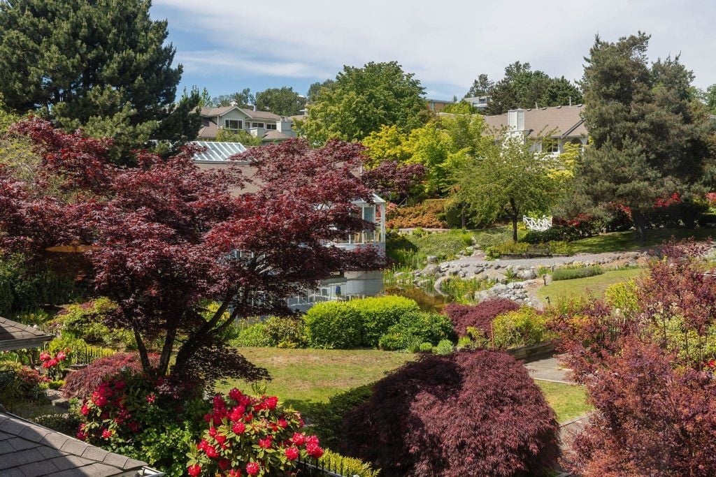 230 Waterleigh Dr