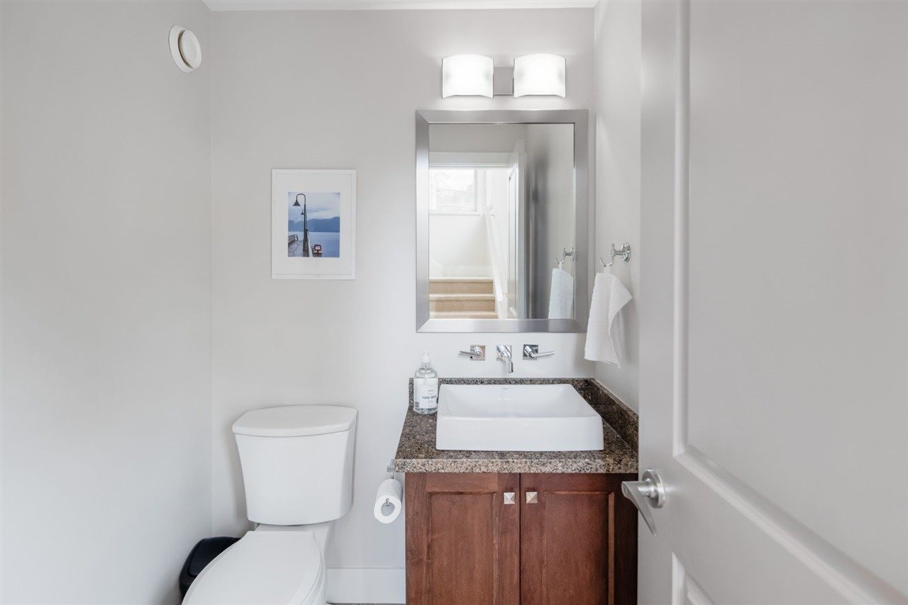 897 Premier St, #1