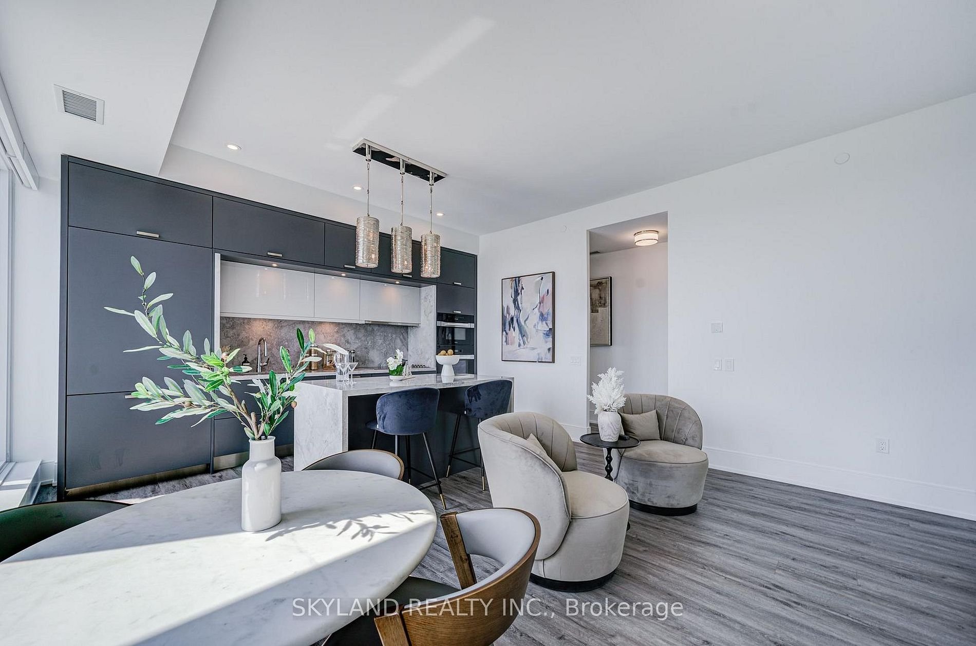 LUXURY IN TRIDEL