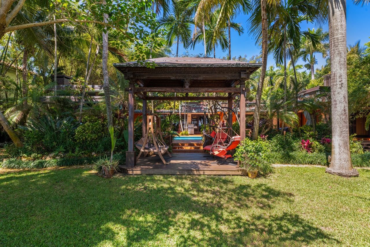  Morningside Waterfront Estate