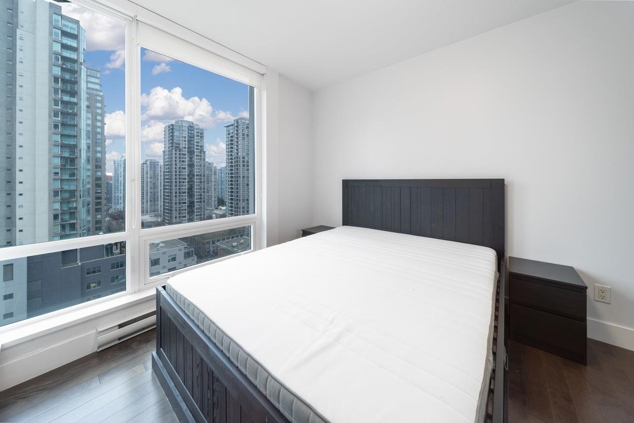 535 Smithe St, #1203