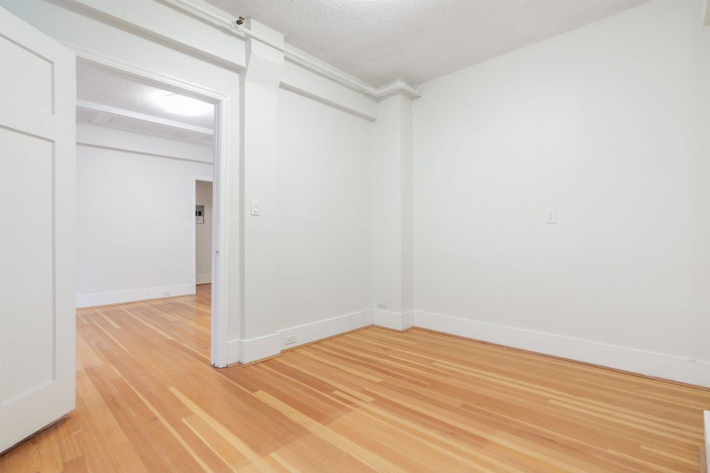 777 Burrard St, #24
